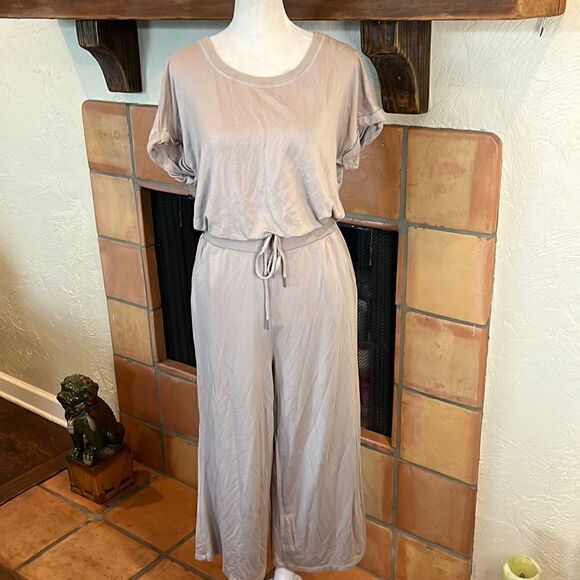 Rachel Zoe rayon/spandex wide leg crop jumpsuit, XS! - Picture 1 of 9